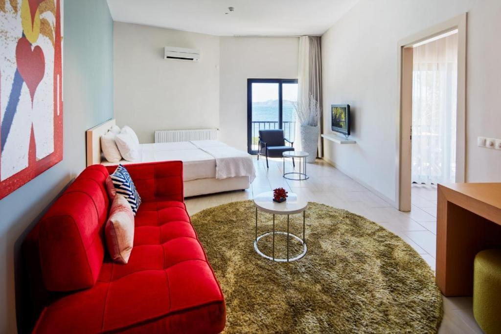 Med-Inn Hotel Güllük Dış mekan fotoğraf